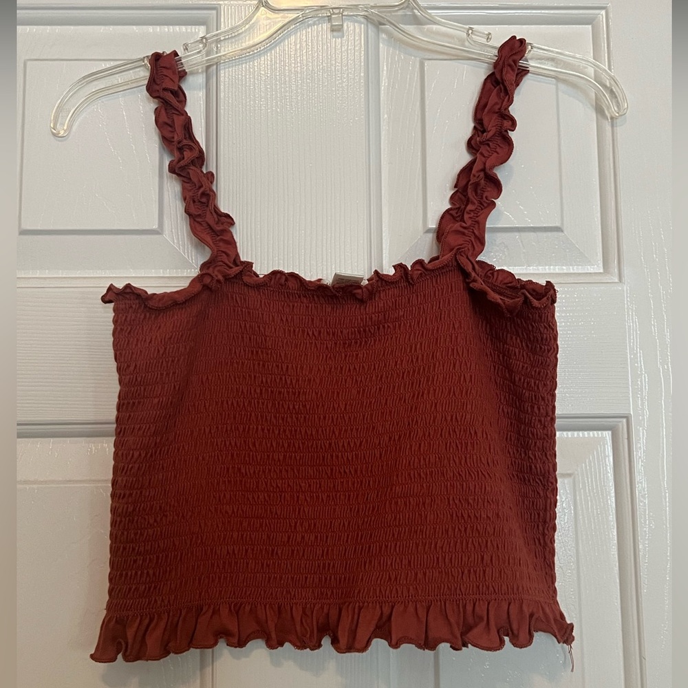 Cropped scrunchie tank